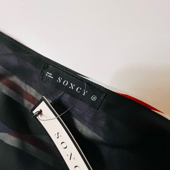 Soncy Multicolored Striped One Shoulder Maxi Dress Size 4X NWT - Picture 4 of 9